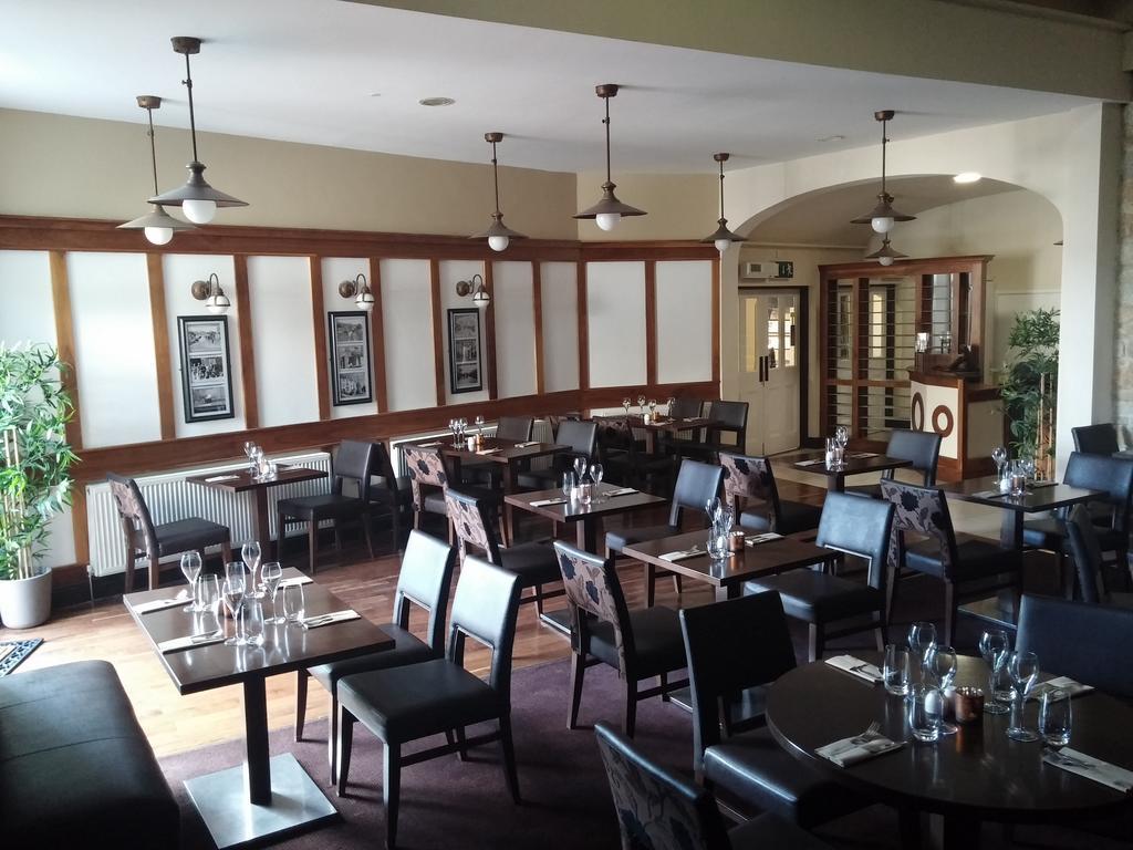 Meath Arms Country Inn Aughrim Bagian luar foto