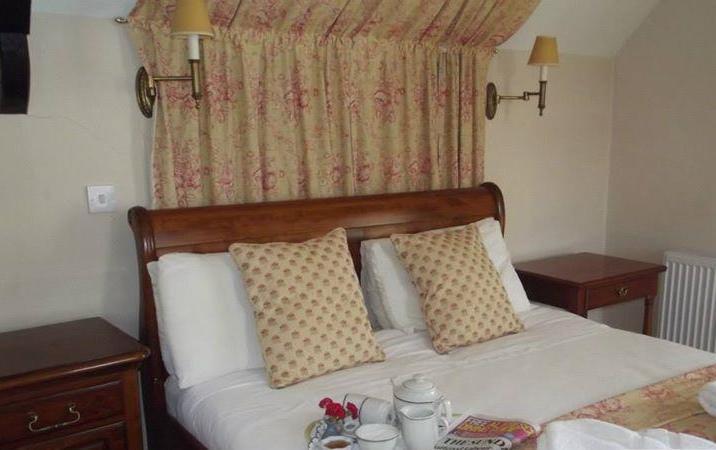 Meath Arms Country Inn Aughrim Bagian luar foto
